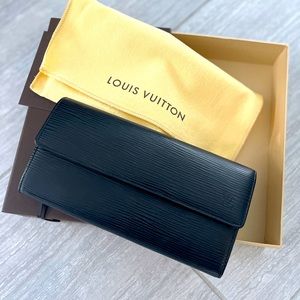 Authentic Louis Vuitton Black Epi Leather wallet
